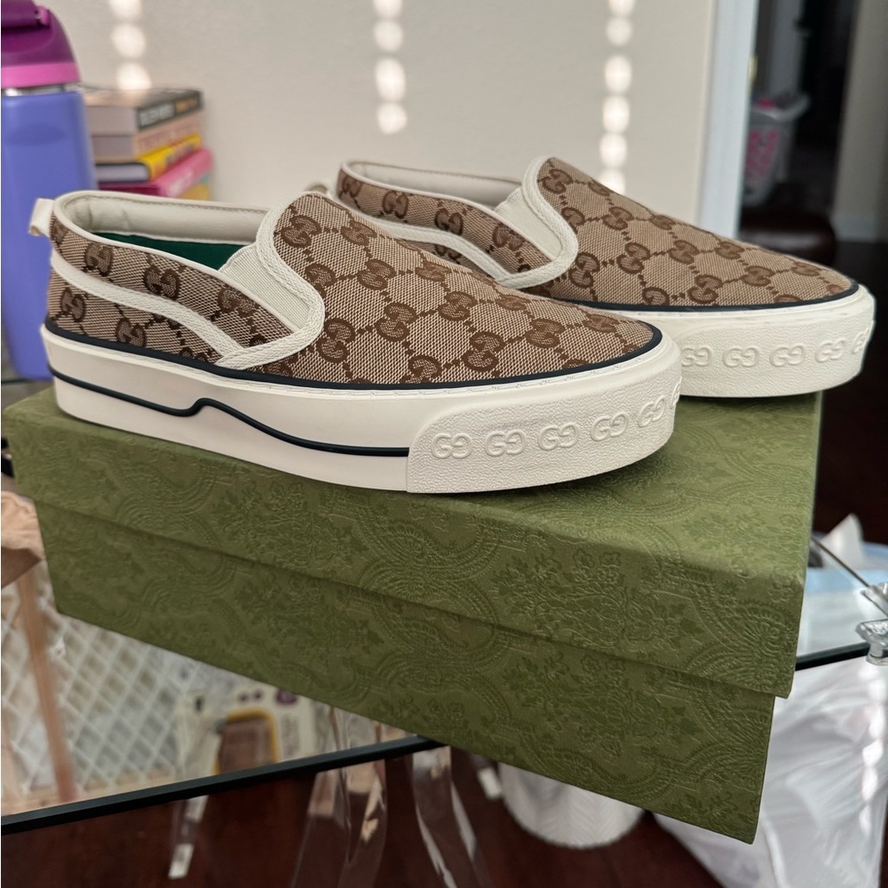 Gucci Women’s Tennis Slip-on Shoes